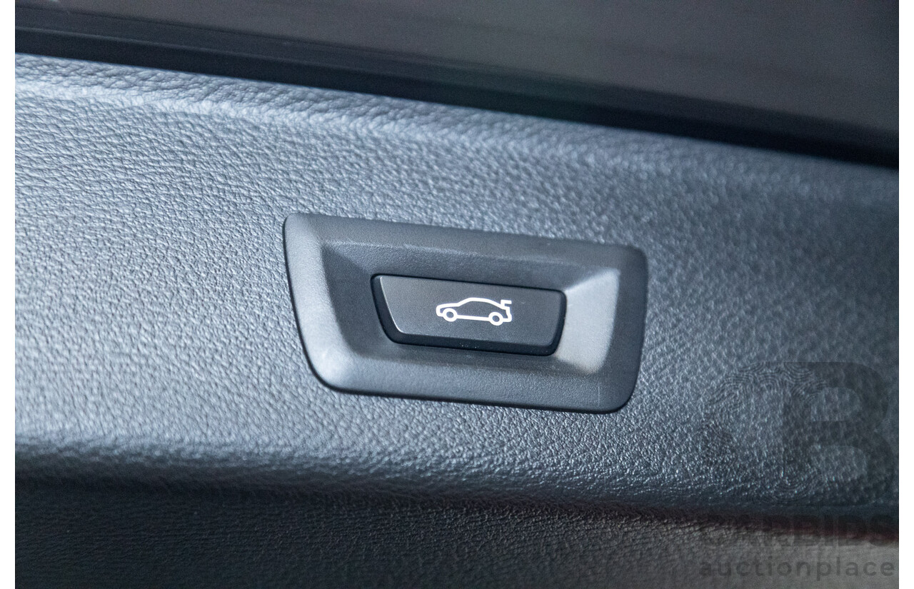 08/2015 BMW X3 xDrive20d (4x4) F25 MY15 4D Wagon Sapphire Black Metallic Turbo Diesel 2.0L