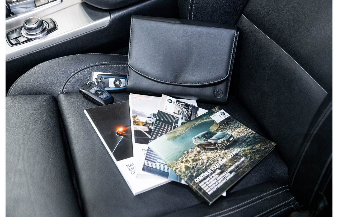 08/2015 BMW X3 xDrive20d (4x4) F25 MY15 4D Wagon Sapphire Black Metallic Turbo Diesel 2.0L