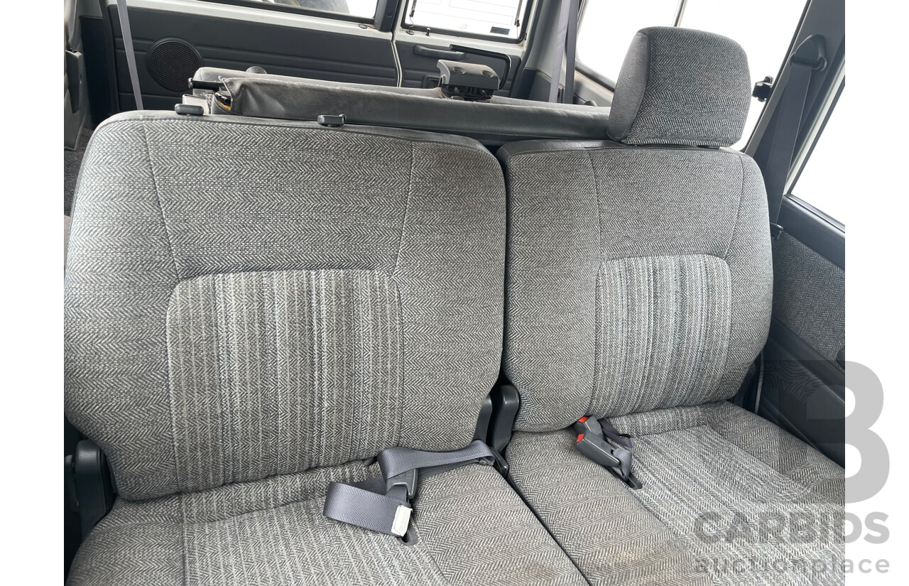 8/1991 Nissan Patrol ST30 (4x4) GQ 4d Wagon White 3.0L