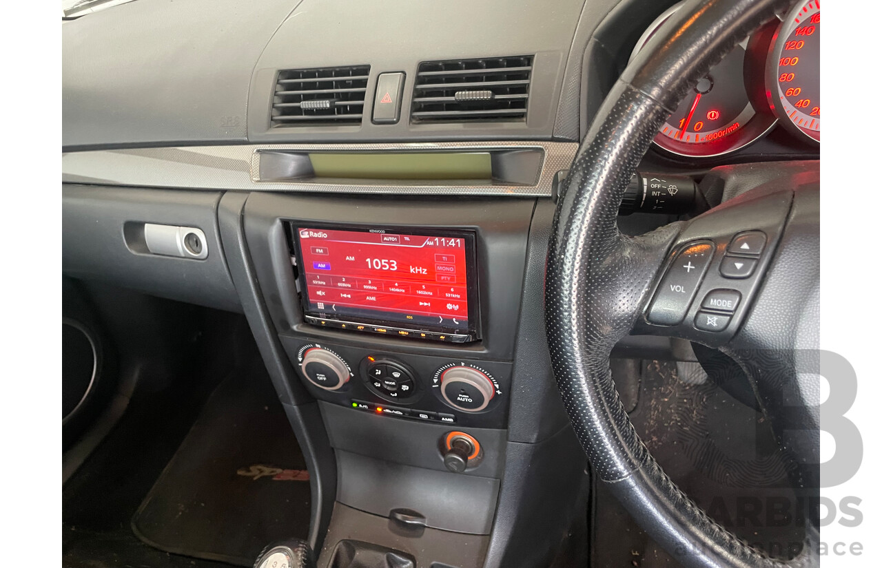 6/2004 Mazda Mazda3 SP23 BK 4d Sedan Red 2.3L