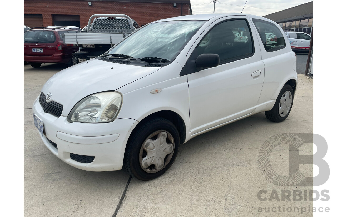 5/2005 Toyota Echo  NCP10R 3d Hatchback White 1.3L