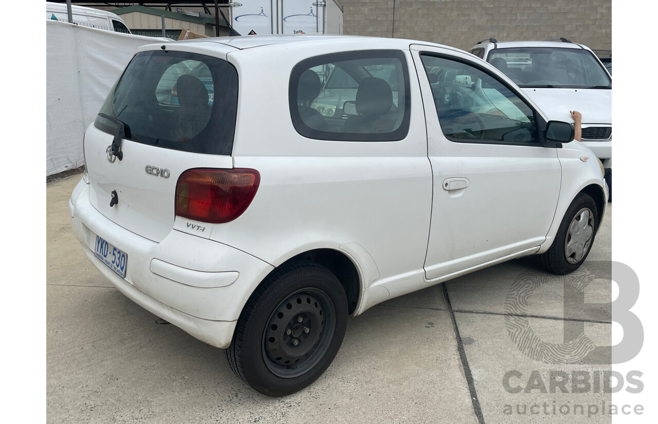 5/2005 Toyota Echo  NCP10R 3d Hatchback White 1.3L
