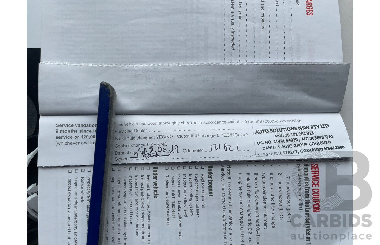 6/2014 Holden Commodore SV6 Storm VF Ute Black 3.6L