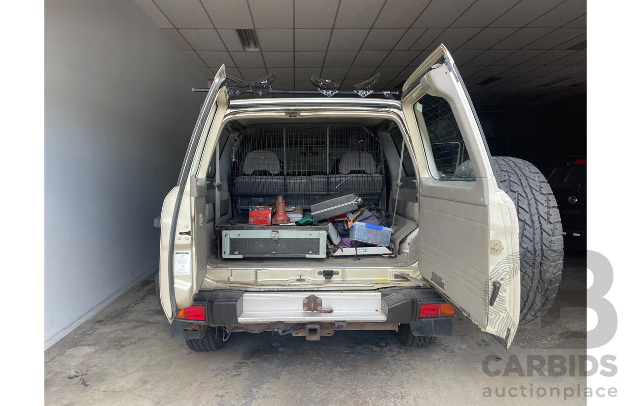 7/2000 Nissan Patrol ST (4x4) GU II 4d Wagon Gold 3.0L