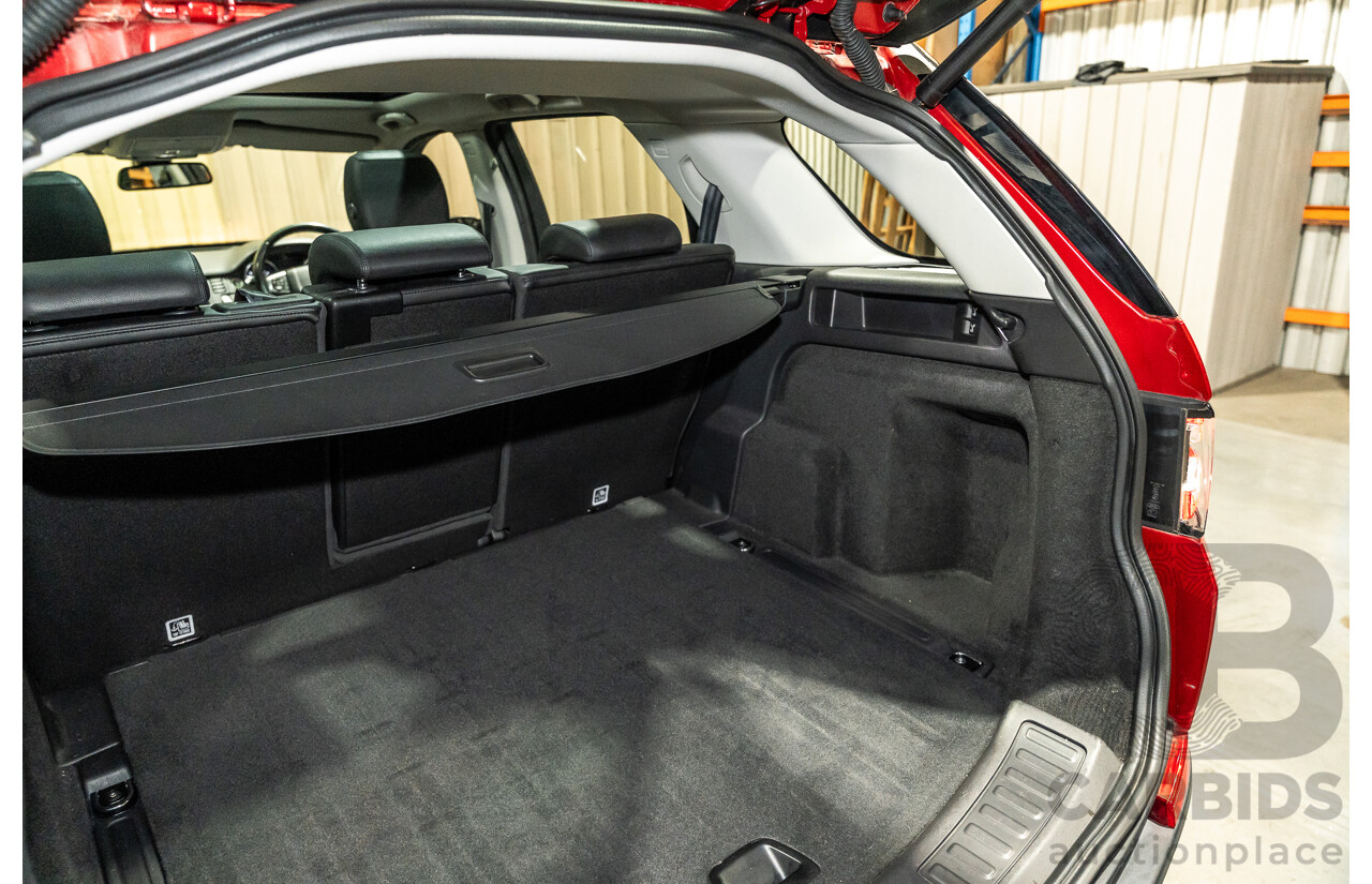 8/2016 Land Rover Discovery Sport SD4 SE (AWD) LC 4d Wagon Firenze Red Turbo Diesel 2.2L