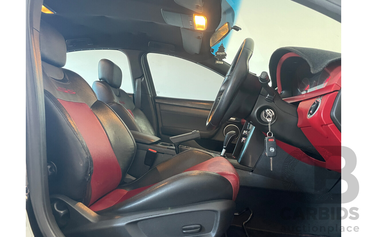 07/06 Holden Commodore SS-V RWD VE 4D Sedan Black 6.0L