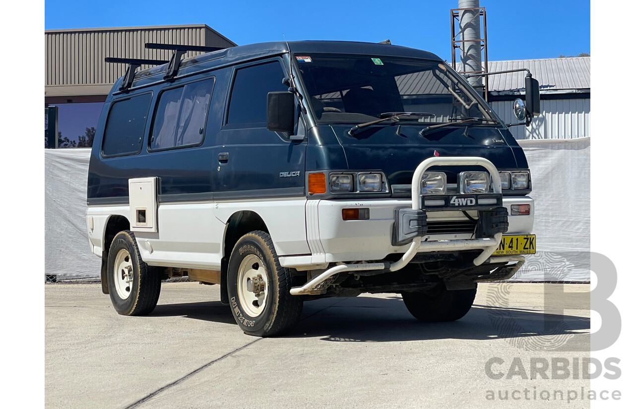 01/1990 Mitsubishi Delica 4WD Campervan Green 2.5L Turbo Diesel