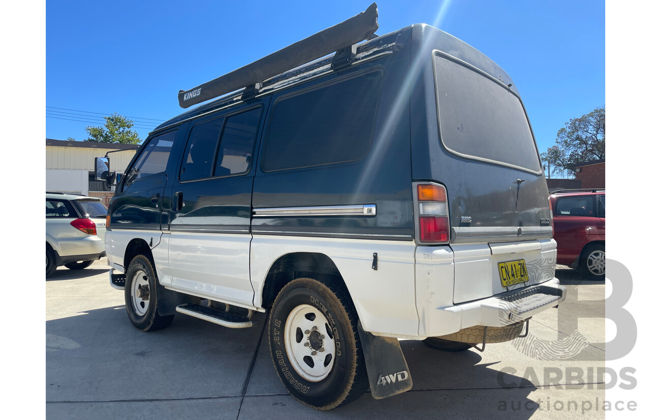 01/1990 Mitsubishi Delica 4WD Campervan Green 2.5L Turbo Diesel