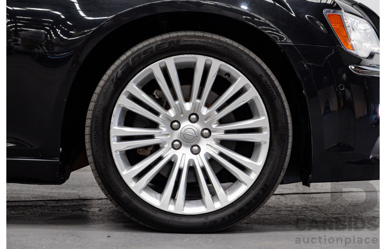 05/2015 Chrysler 300 C MY15 4d Sedan Black V6 3.6L