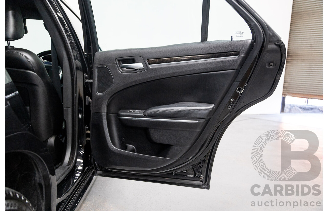 05/2015 Chrysler 300 C MY15 4d Sedan Black V6 3.6L