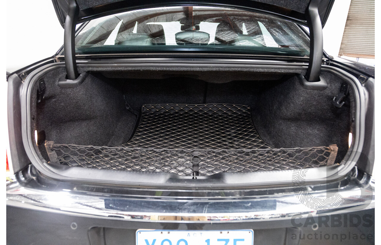 05/2015 Chrysler 300 C MY15 4d Sedan Black V6 3.6L