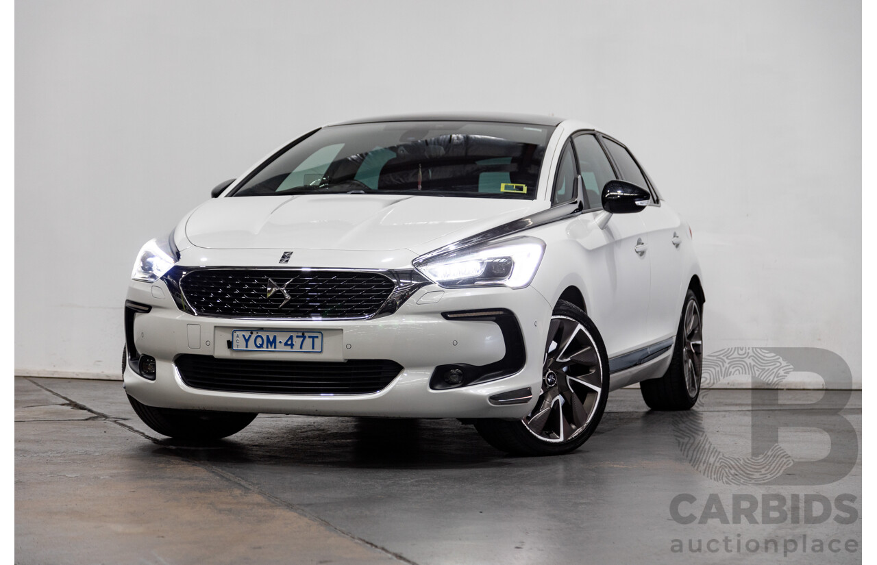 02/2016 Citroen DS5 D-Sport MY16 5D Hatchback Blanc Nacre Pearl White Metallic Turbo Diesel 2.0L