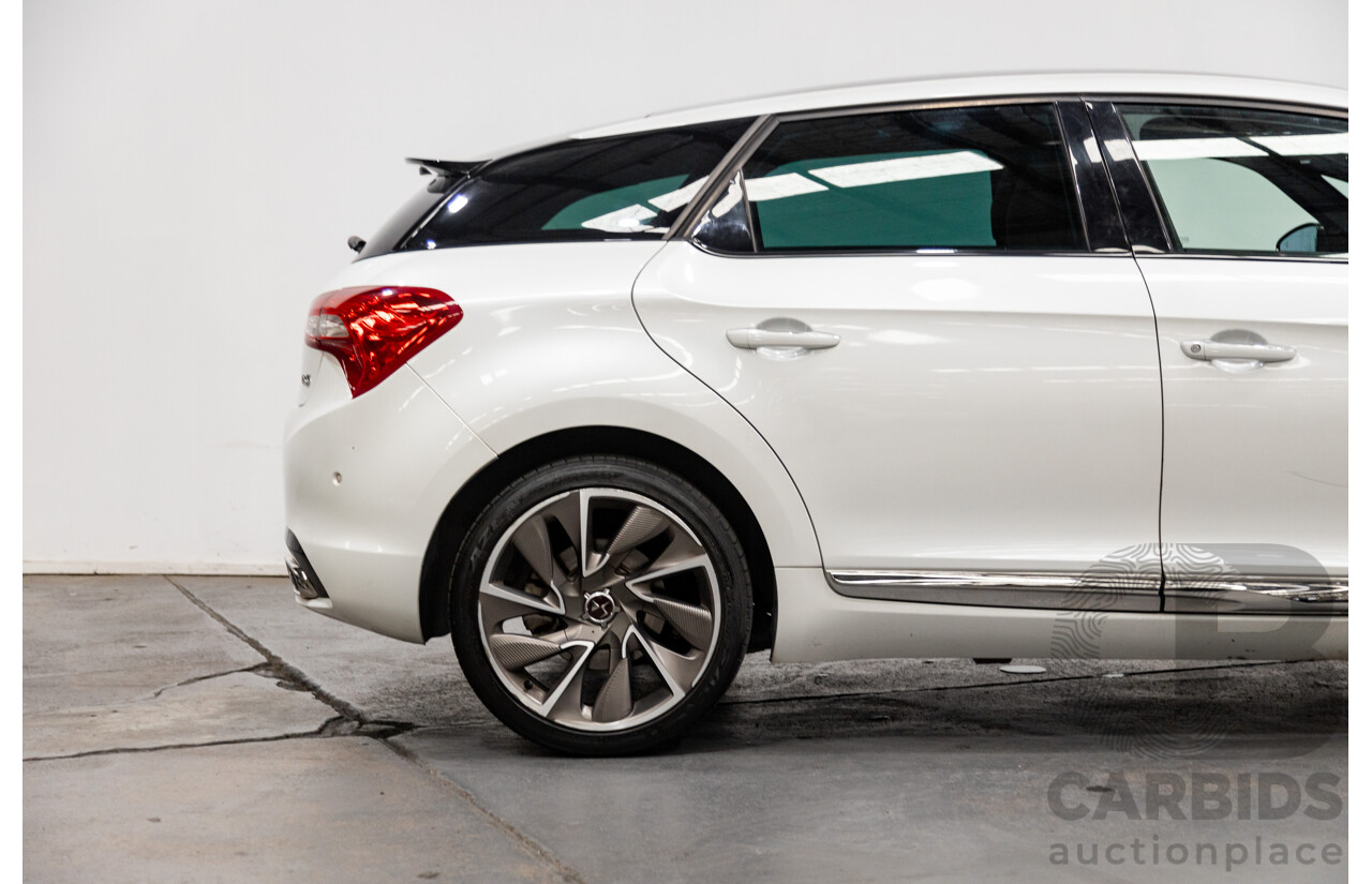 02/2016 Citroen DS5 D-Sport MY16 5D Hatchback Blanc Nacre Pearl White Metallic Turbo Diesel 2.0L