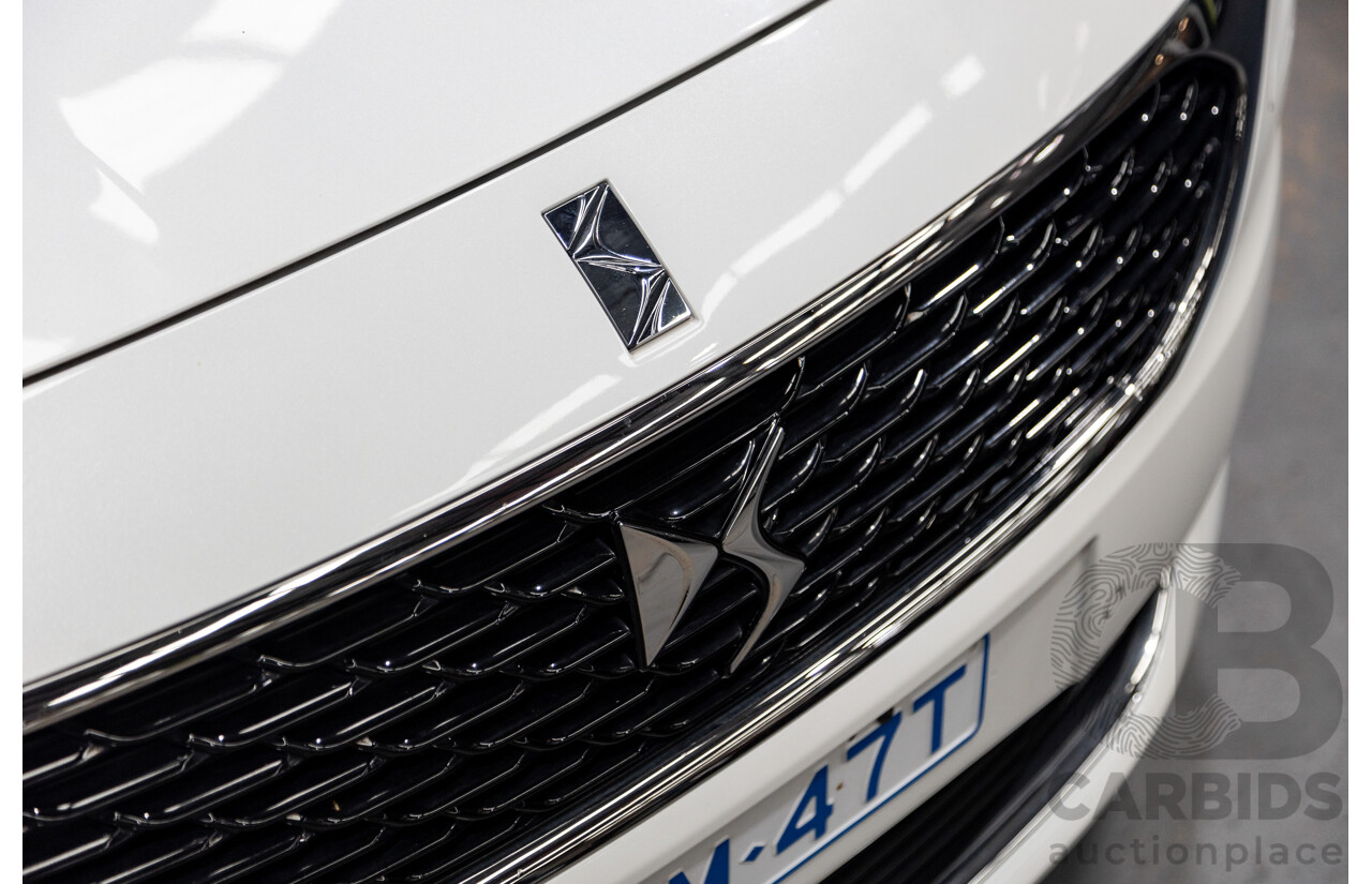 02/2016 Citroen DS5 D-Sport MY16 5D Hatchback Blanc Nacre Pearl White Metallic Turbo Diesel 2.0L