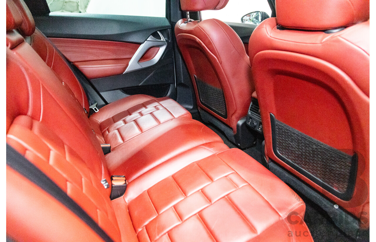 02/2016 Citroen DS5 D-Sport MY16 5D Hatchback Blanc Nacre Pearl White Metallic Turbo Diesel 2.0L