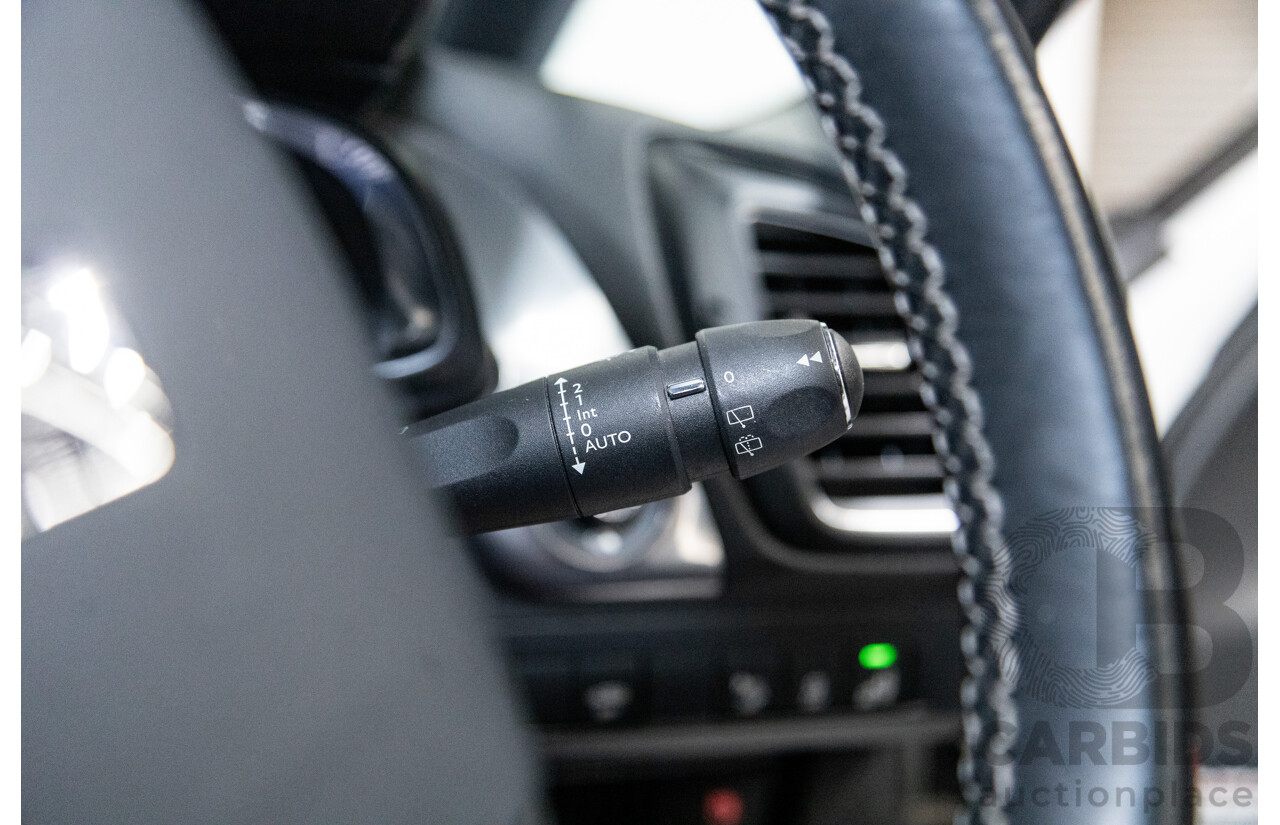 02/2016 Citroen DS5 D-Sport MY16 5D Hatchback Blanc Nacre Pearl White Metallic Turbo Diesel 2.0L