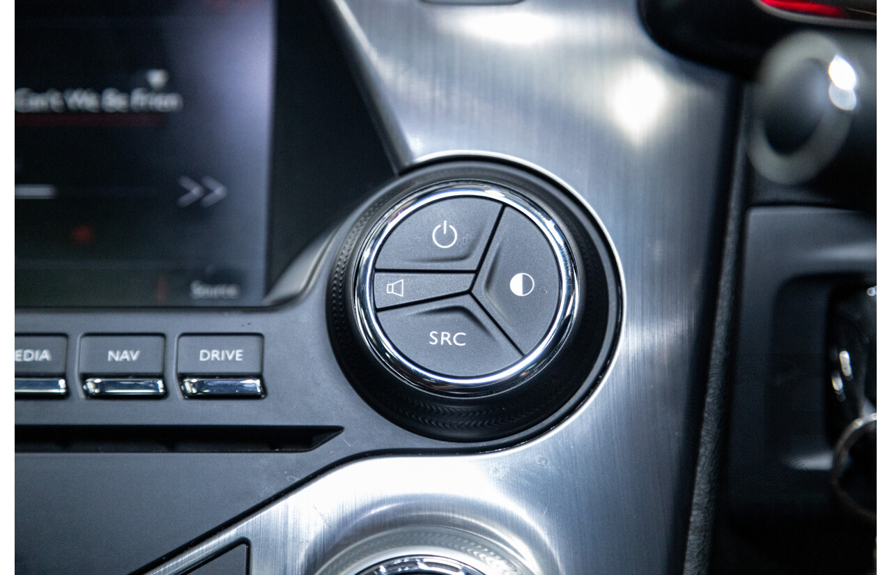 02/2016 Citroen DS5 D-Sport MY16 5D Hatchback Blanc Nacre Pearl White Metallic Turbo Diesel 2.0L