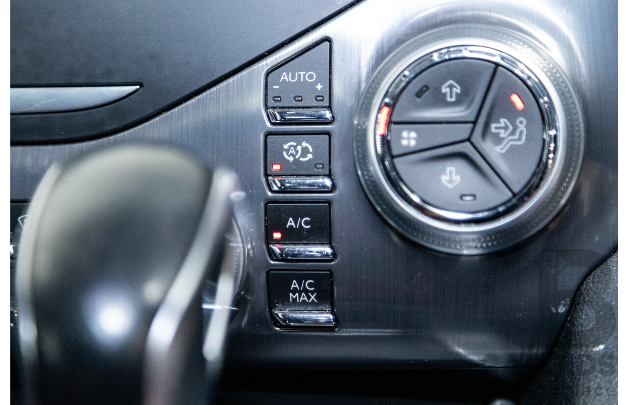 02/2016 Citroen DS5 D-Sport MY16 5D Hatchback Blanc Nacre Pearl White Metallic Turbo Diesel 2.0L