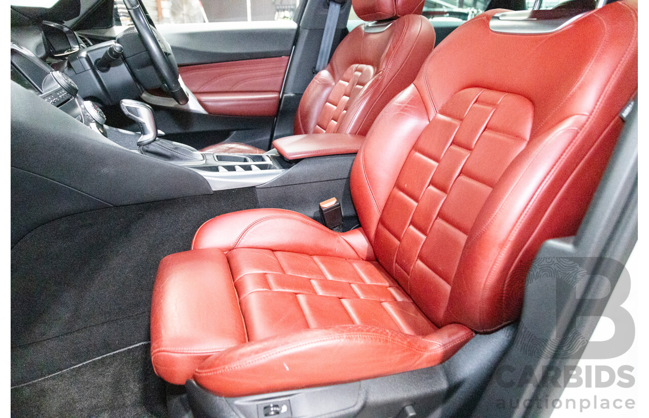 02/2016 Citroen DS5 D-Sport MY16 5D Hatchback Blanc Nacre Pearl White Metallic Turbo Diesel 2.0L