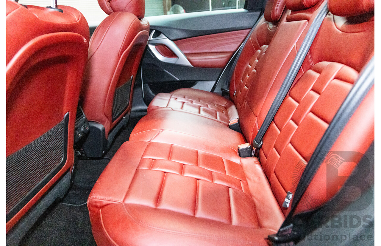 02/2016 Citroen DS5 D-Sport MY16 5D Hatchback Blanc Nacre Pearl White Metallic Turbo Diesel 2.0L