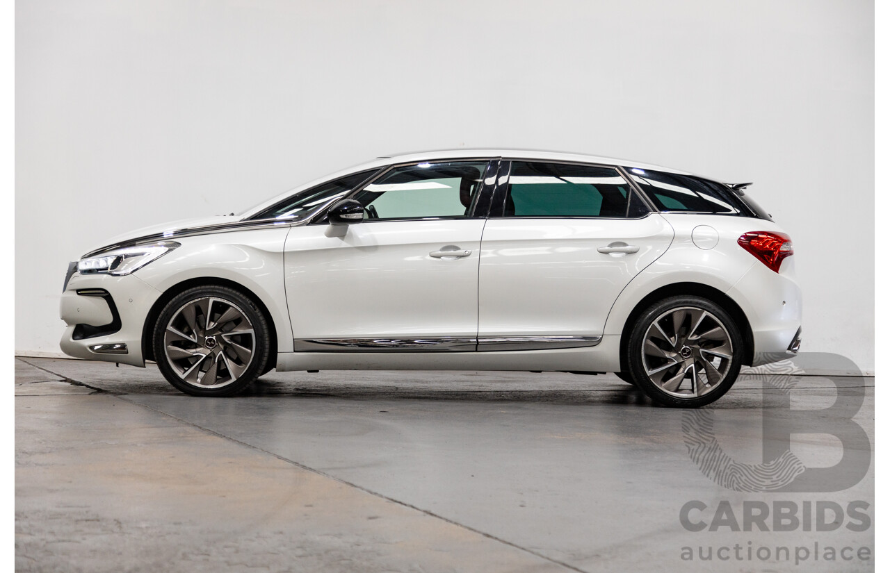 02/2016 Citroen DS5 D-Sport MY16 5D Hatchback Blanc Nacre Pearl White Metallic Turbo Diesel 2.0L