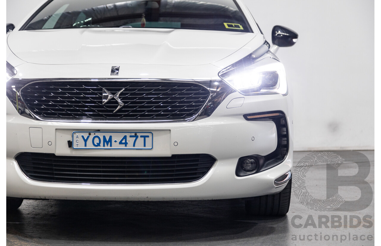 02/2016 Citroen DS5 D-Sport MY16 5D Hatchback Blanc Nacre Pearl White Metallic Turbo Diesel 2.0L