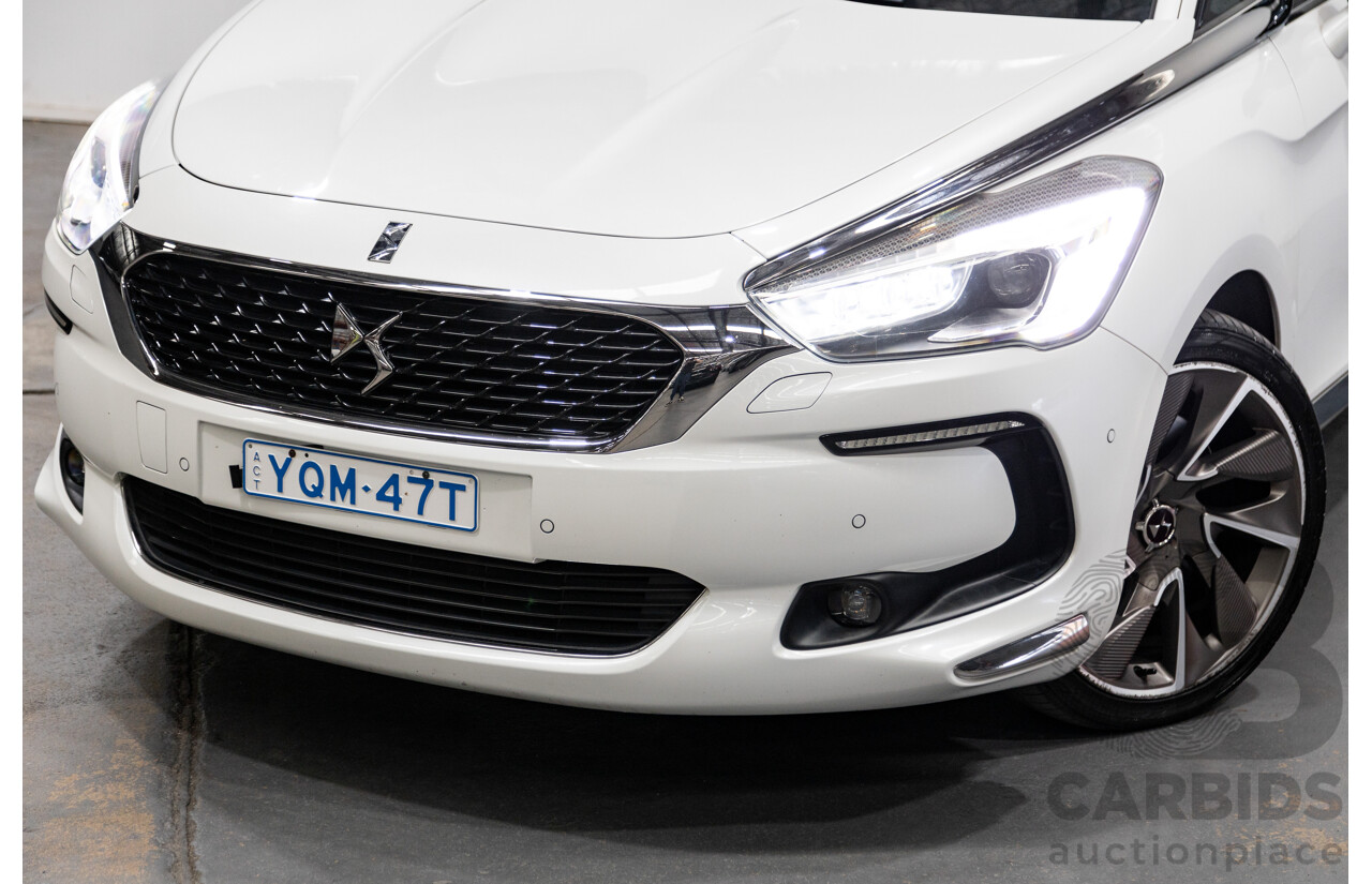 02/2016 Citroen DS5 D-Sport MY16 5D Hatchback Blanc Nacre Pearl White Metallic Turbo Diesel 2.0L