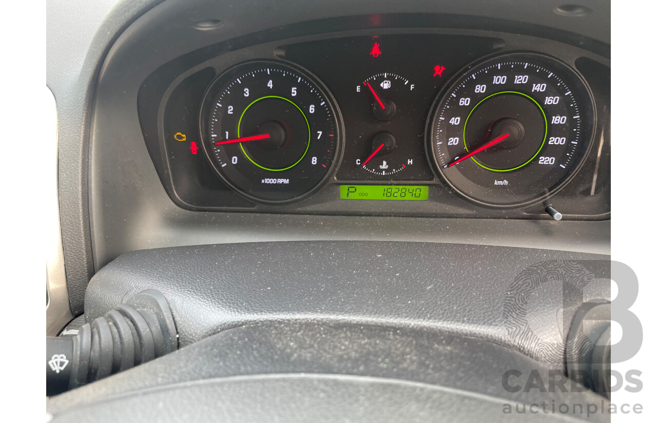 6/2010 Holden Captiva LX (4x4) CG MY10 4d Wagon White 3.2L