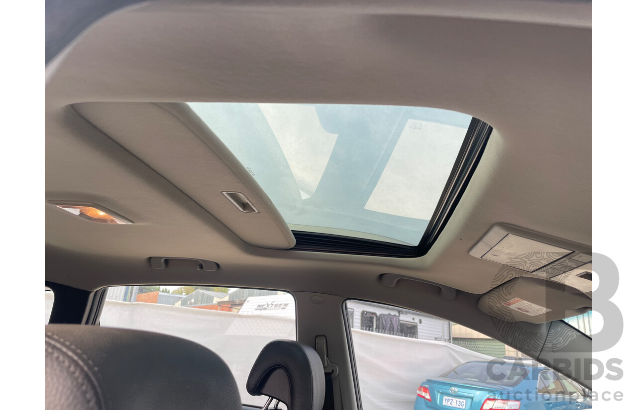 6/2010 Holden Captiva LX (4x4) CG MY10 4d Wagon White 3.2L