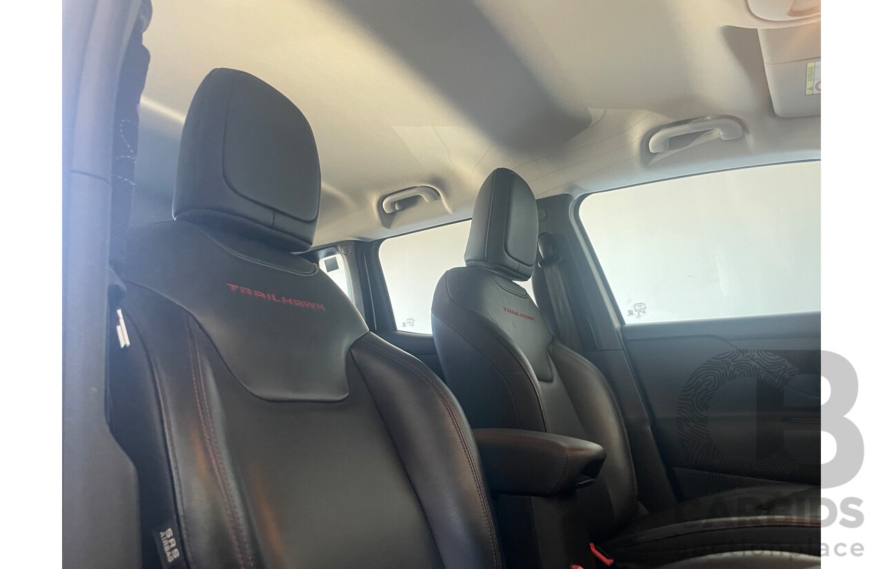 03/16 Jeep Renegade TRAILHAWK AWD BU 4D Wagon White 2.4L