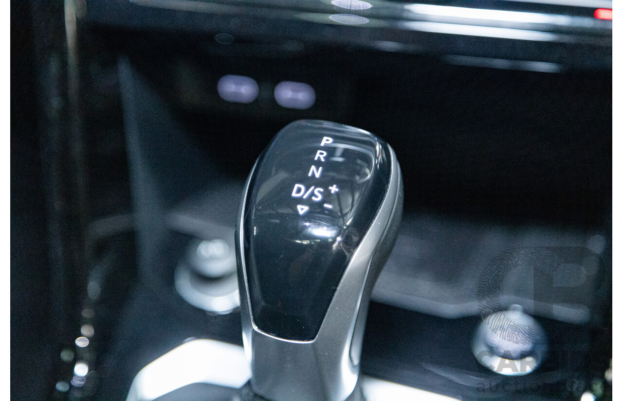 02/2023 Volkswagen T-Roc 140TSI R-Line (AWD) D1 MY23 Update 4D Wagon Kings Red Turbo 2.0L