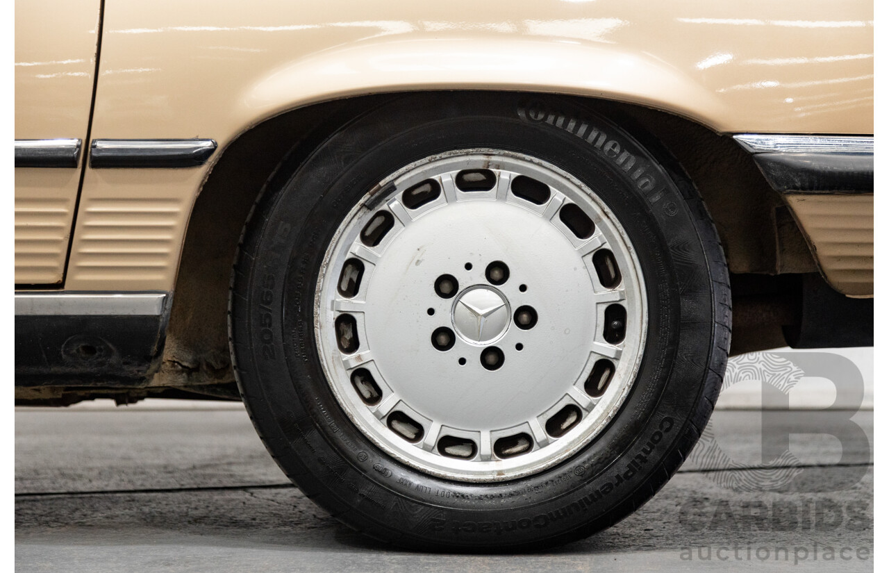 10/1983 Mercedes Benz 380 SL 2d Convertible Champagne Metallic V8 3.8L