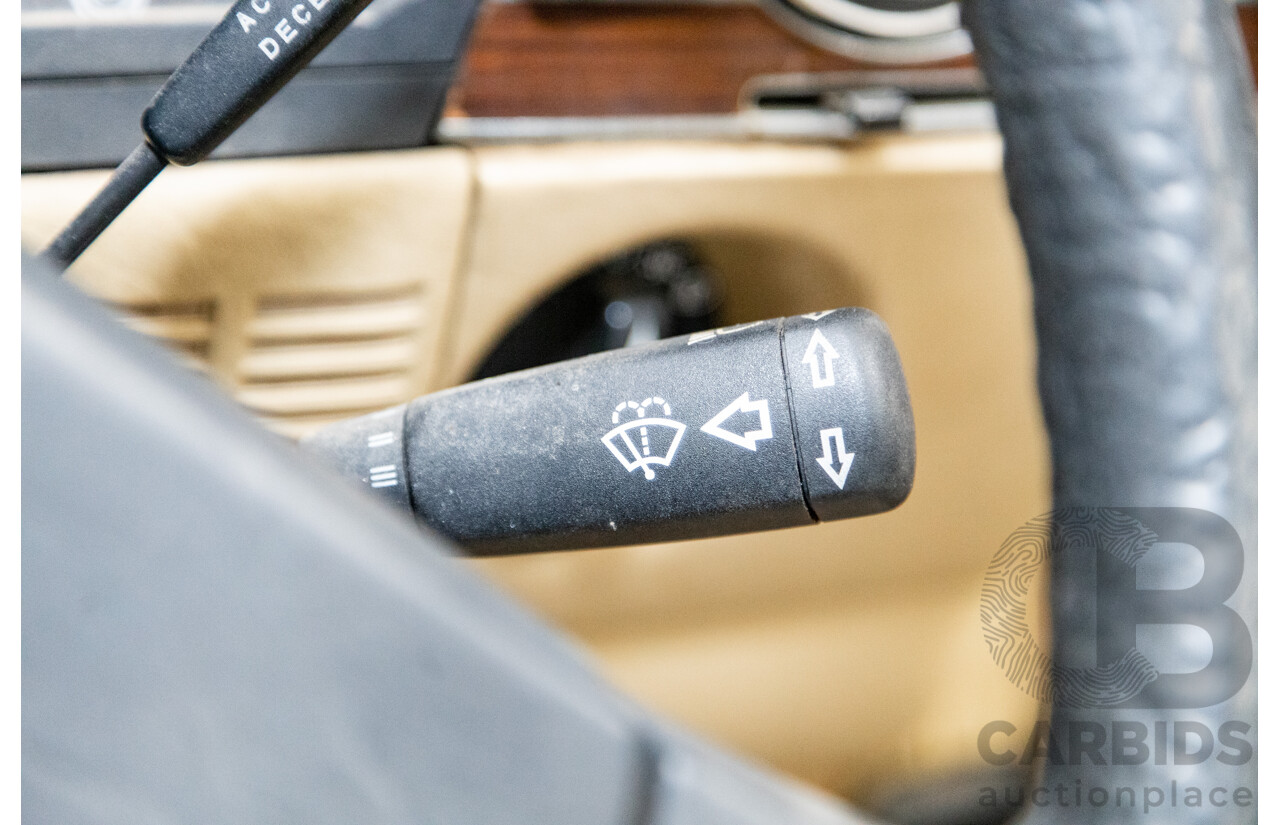 10/1983 Mercedes Benz 380 SL 2d Convertible Champagne Metallic V8 3.8L