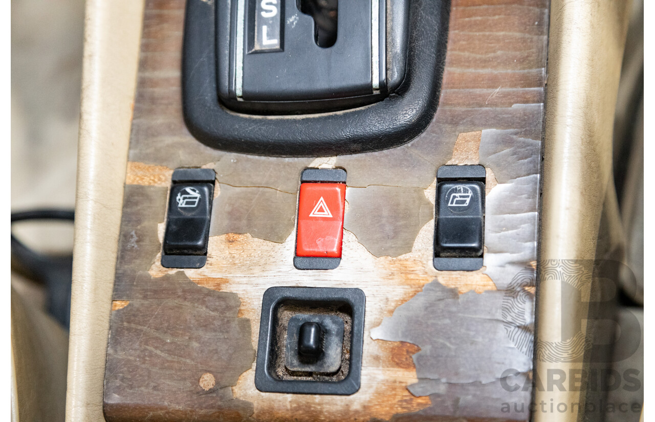 10/1983 Mercedes Benz 380 SL 2d Convertible Champagne Metallic V8 3.8L