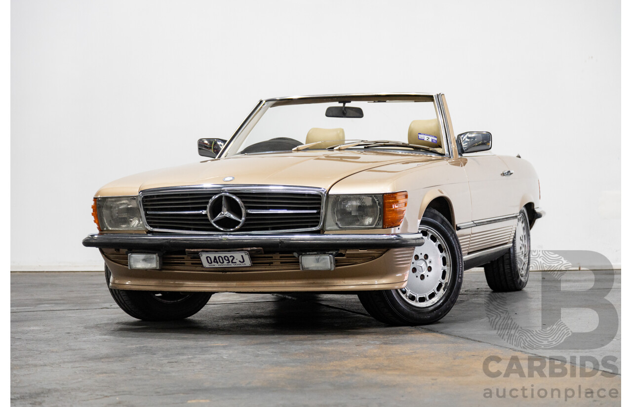 10/1983 Mercedes Benz 380 SL 2d Convertible Champagne Metallic V8 3.8L