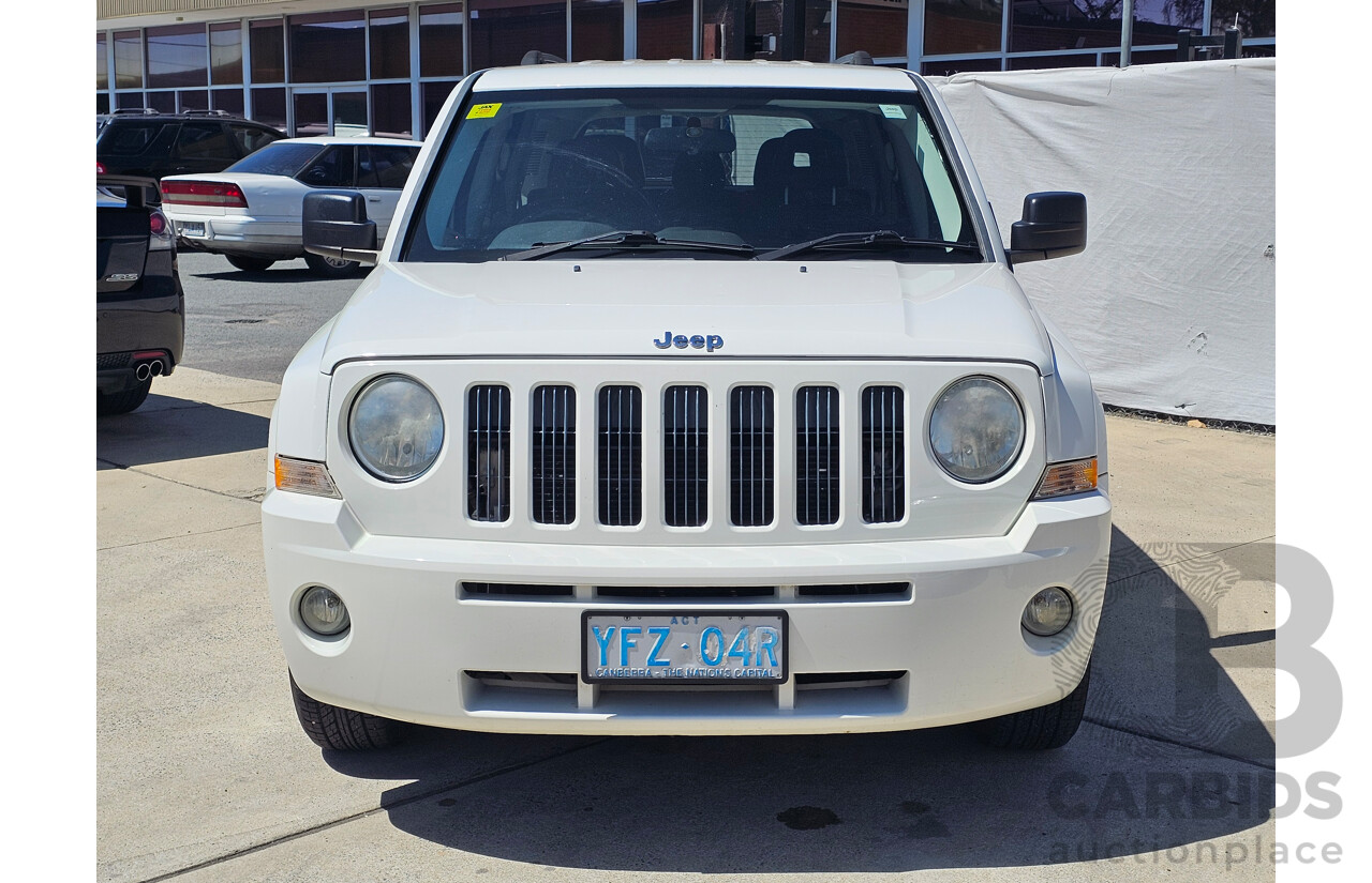 10/2009 Jeep Patriot Sport MK MY09 4d Wagon White 2.4L