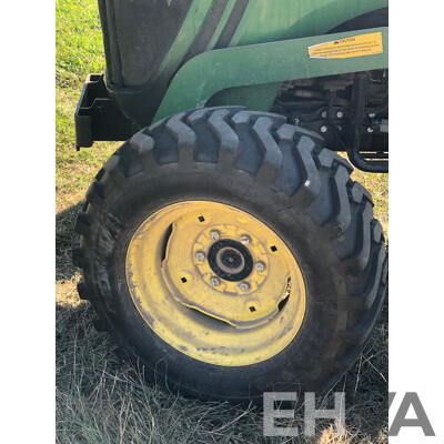 2016 John Deere 4105 FWA ROPS Tractor with 4 in 1 1700mm Bucket and Fieldquip Sabre Lifestyle Series 1500 Slasher