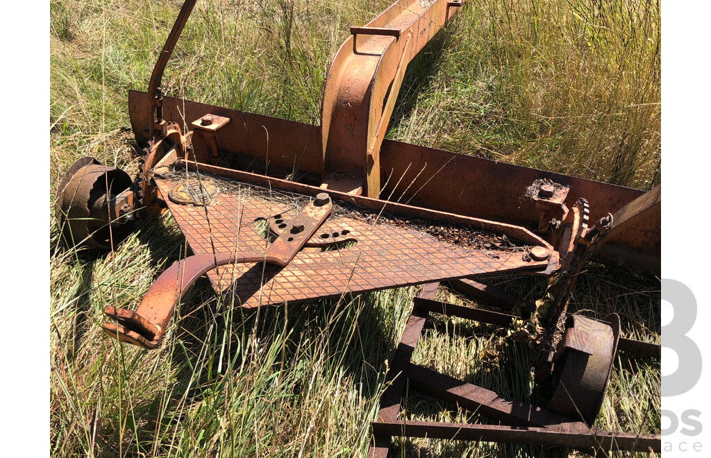 Antique Australian Made Britstand Town Behind Grader