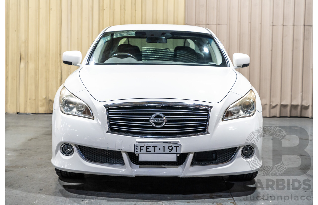 12/2011 Nissan Fuga Hybrid VIP Y51 4d Sedan Pearl White Metallic V6 3.5L - Hybrid (IMPORT)