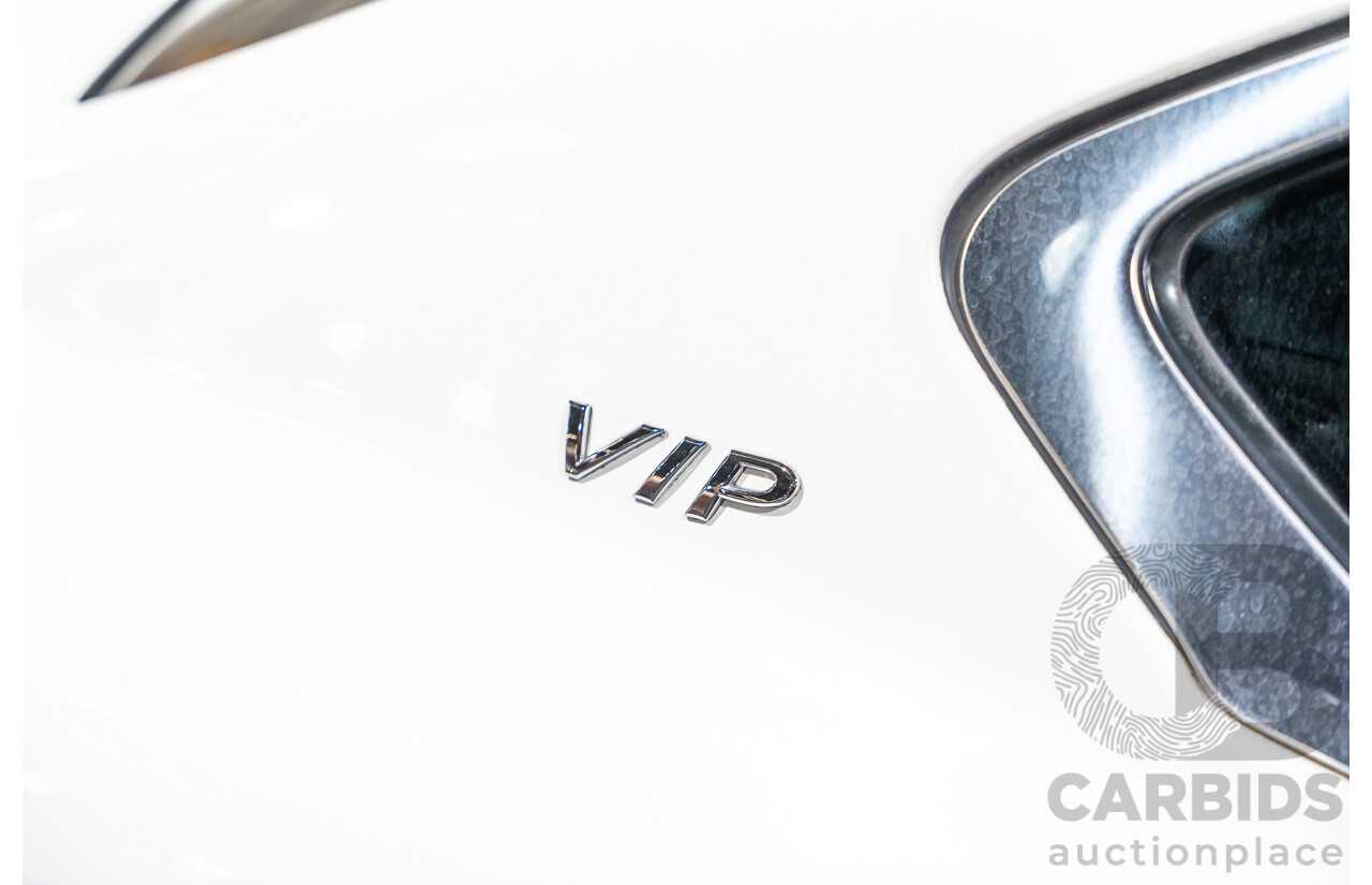 12/2011 Nissan Fuga Hybrid VIP Y51 4d Sedan Pearl White Metallic V6 3.5L - Hybrid (IMPORT)