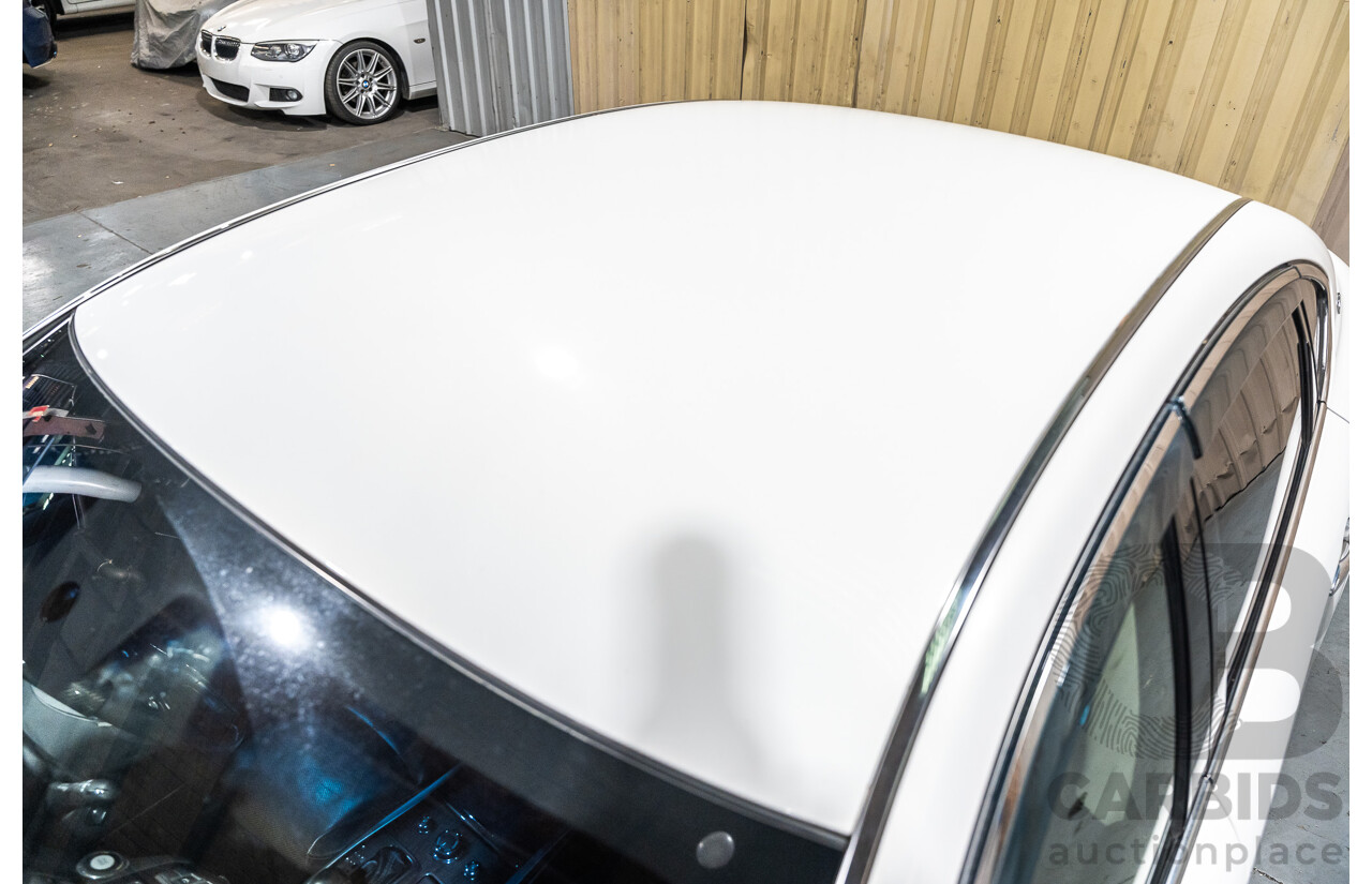 12/2011 Nissan Fuga Hybrid VIP Y51 4d Sedan Pearl White Metallic V6 3.5L - Hybrid (IMPORT)