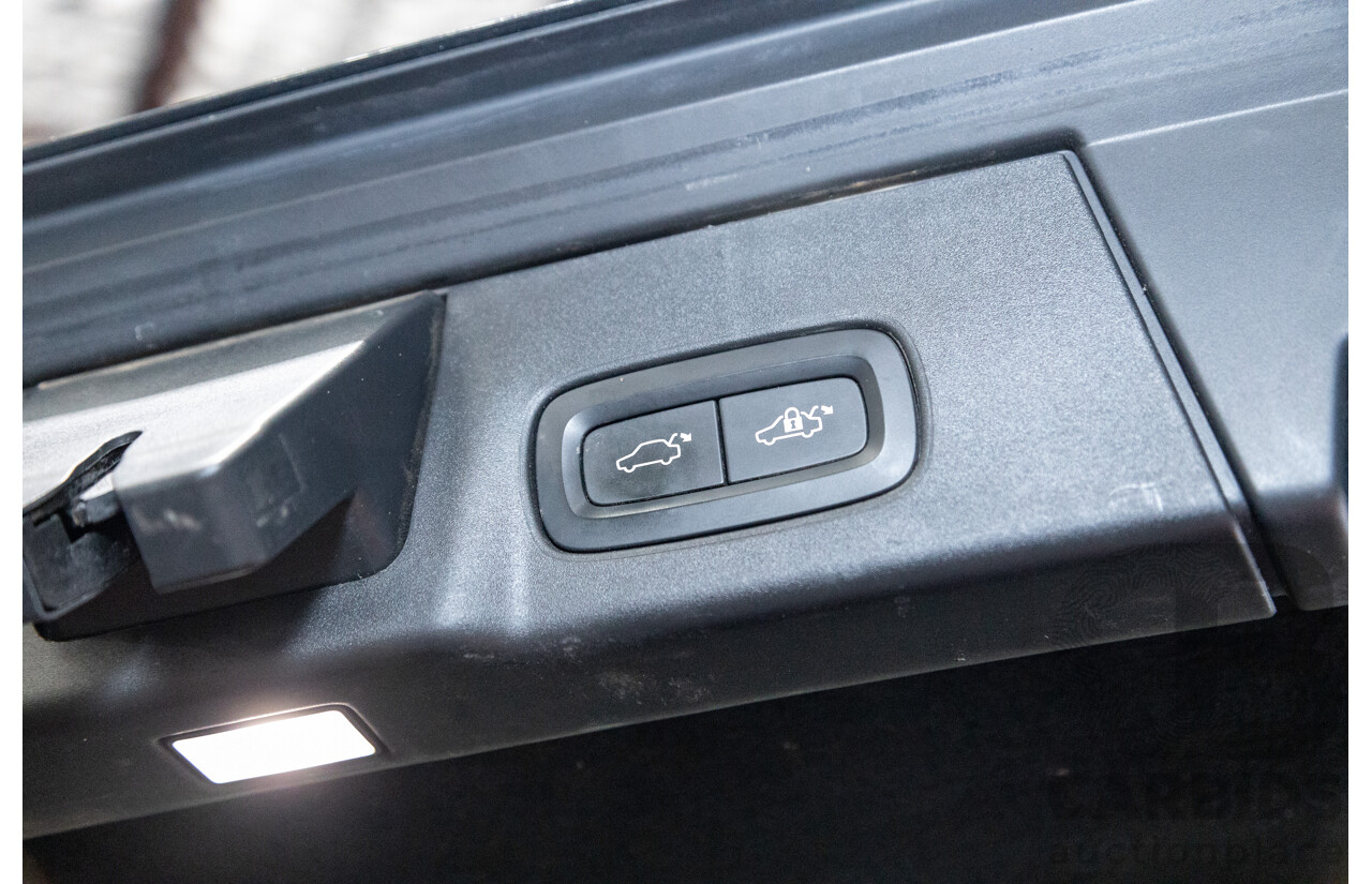 03/2017 Volvo V90 D5 Cross Country Inscription AWD P MY17 4d Wagon Grey Twin Turbo 2.0L