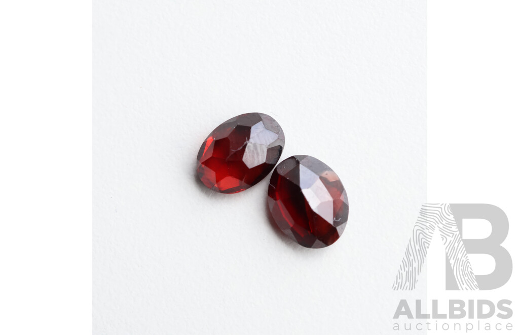 Garnet (2) Red Natural Oval Cut Gemstones, 4.70ct