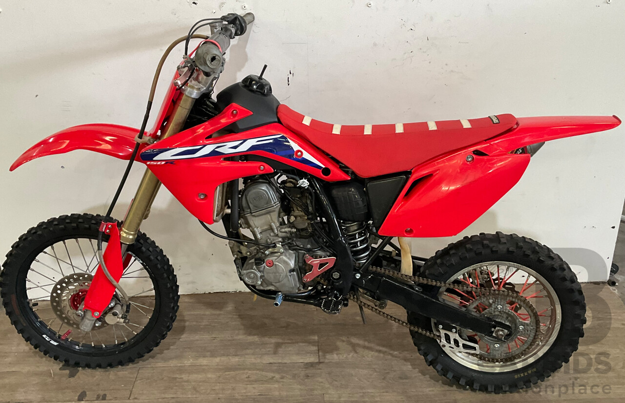 HONDA 2019 CRF150R 150cc Dirt Bike