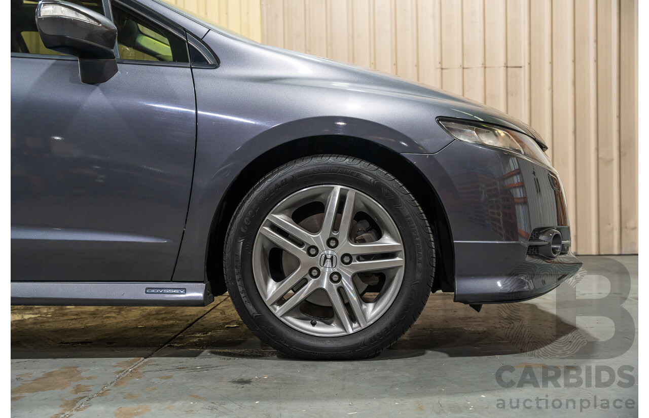 10/2012 Honda Odyssey Luxury RB MY12 4d Wagon Metallic Grey 2.4L - 7 Seater