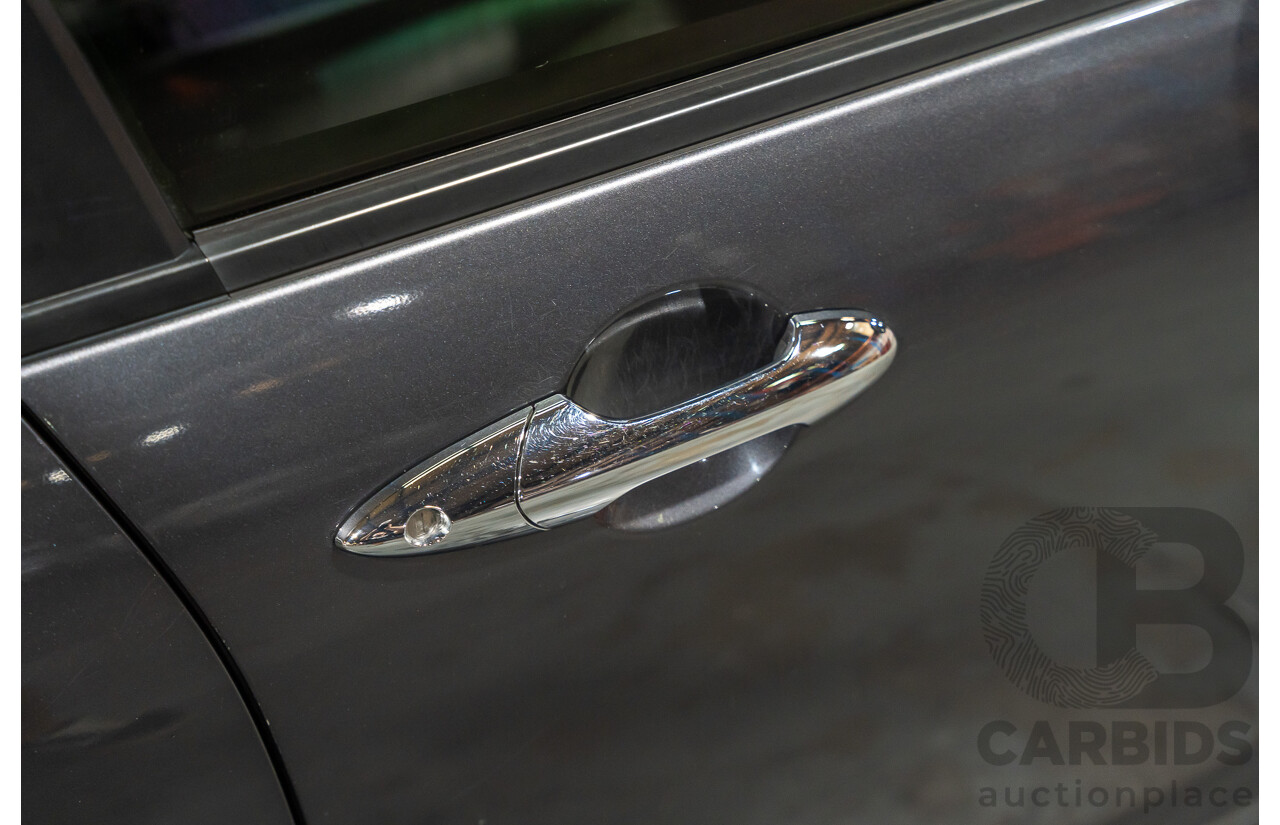 10/2012 Honda Odyssey Luxury RB MY12 4d Wagon Metallic Grey 2.4L - 7 Seater