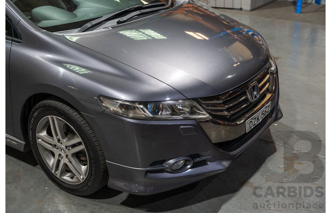 10/2012 Honda Odyssey Luxury RB MY12 4d Wagon Metallic Grey 2.4L - 7 Seater