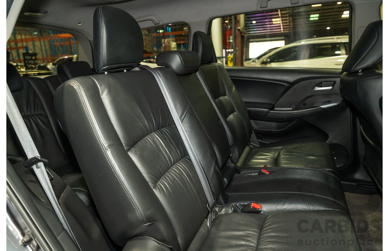 10/2012 Honda Odyssey Luxury RB MY12 4d Wagon Metallic Grey 2.4L - 7 Seater