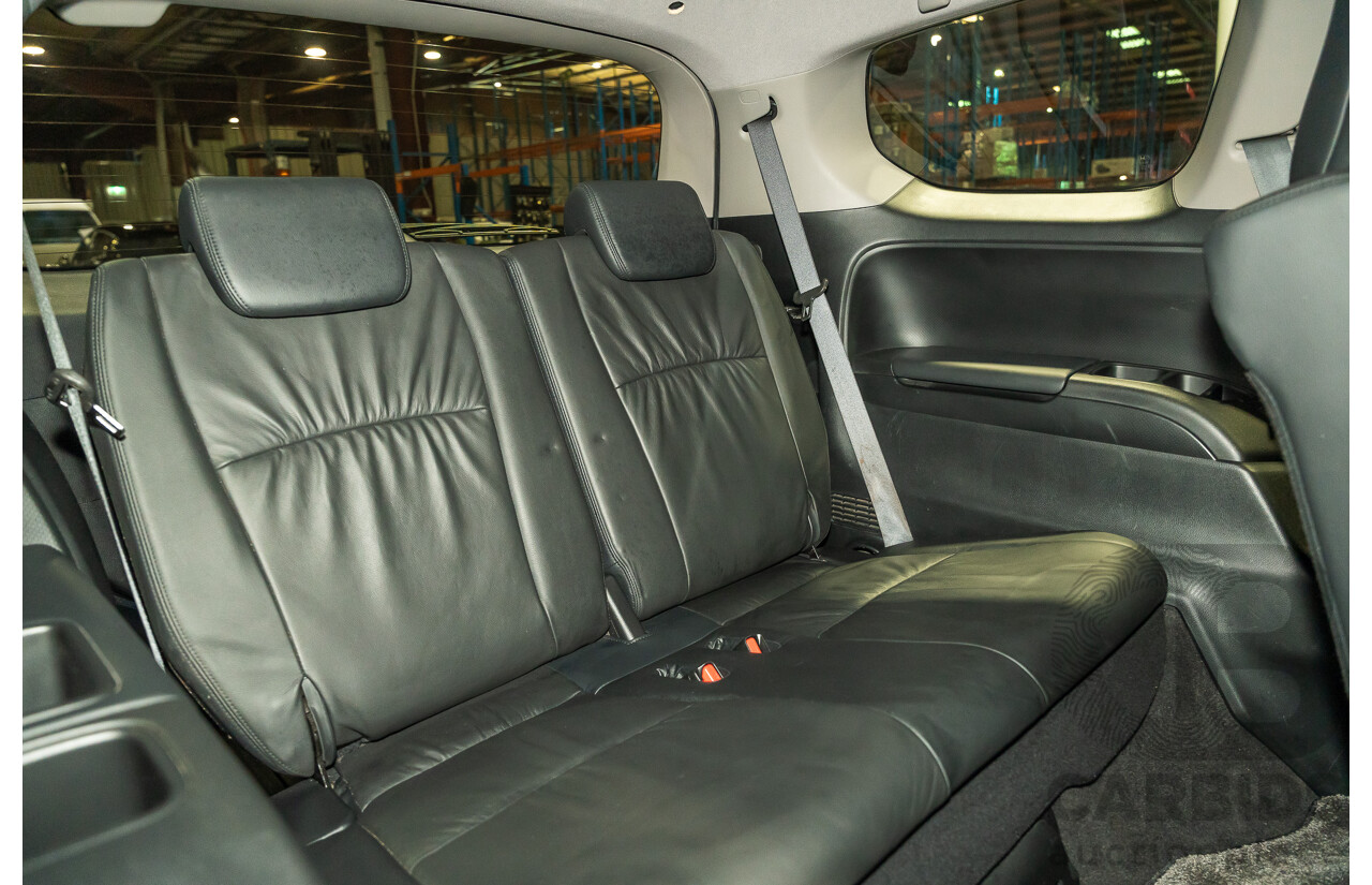 10/2012 Honda Odyssey Luxury RB MY12 4d Wagon Metallic Grey 2.4L - 7 Seater