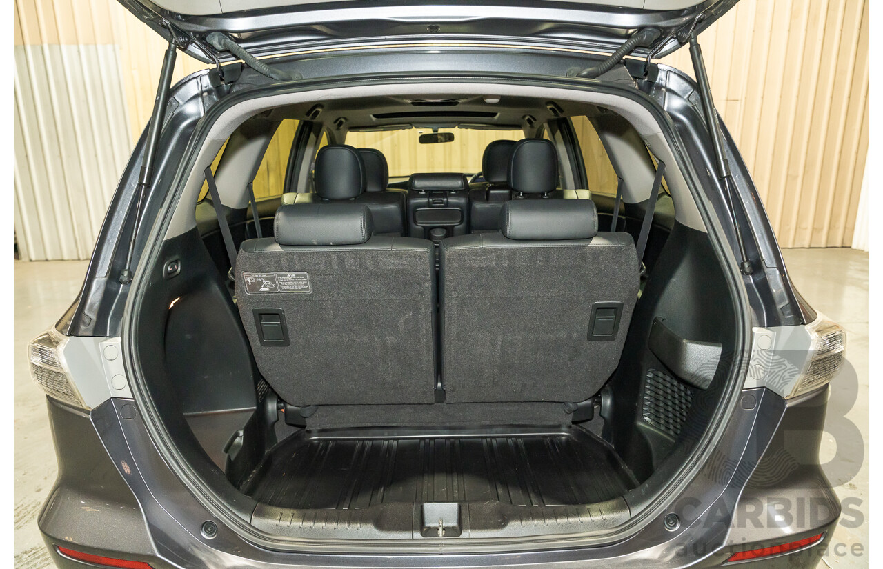 10/2012 Honda Odyssey Luxury RB MY12 4d Wagon Metallic Grey 2.4L - 7 Seater